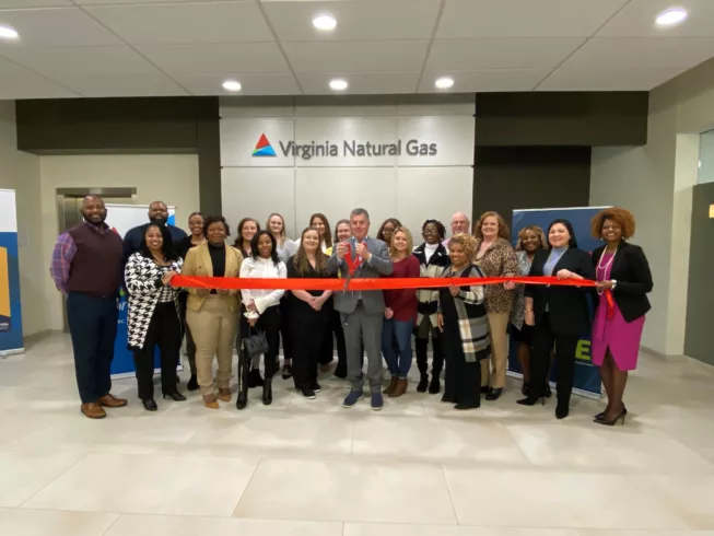 Virginia Natural Gas opens new virtual Customer CARE Center in Virginia Beach