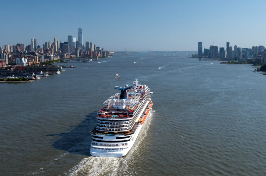 title:Carnival Cruise Line Launches Paid ‘Fun-ternship’ Summer Jobs Program in Five Homeport Cities Carnival Cruise Line Launches Paid ‘Fun-ternship’ Summer Jobs Program in Five Homeport Cities